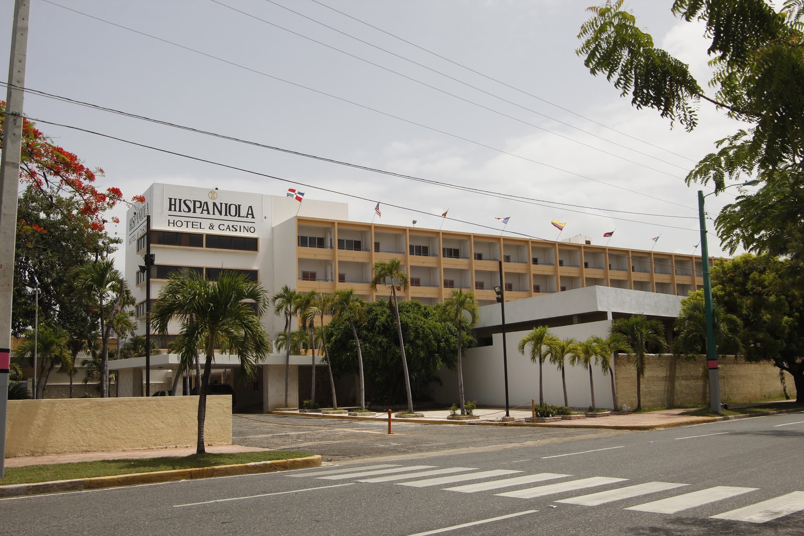 Gobierno construirá centro de convenciones en el Distrito Nacional Construirán Centro de Convenciones en terrenos del hotel Hispaniola.