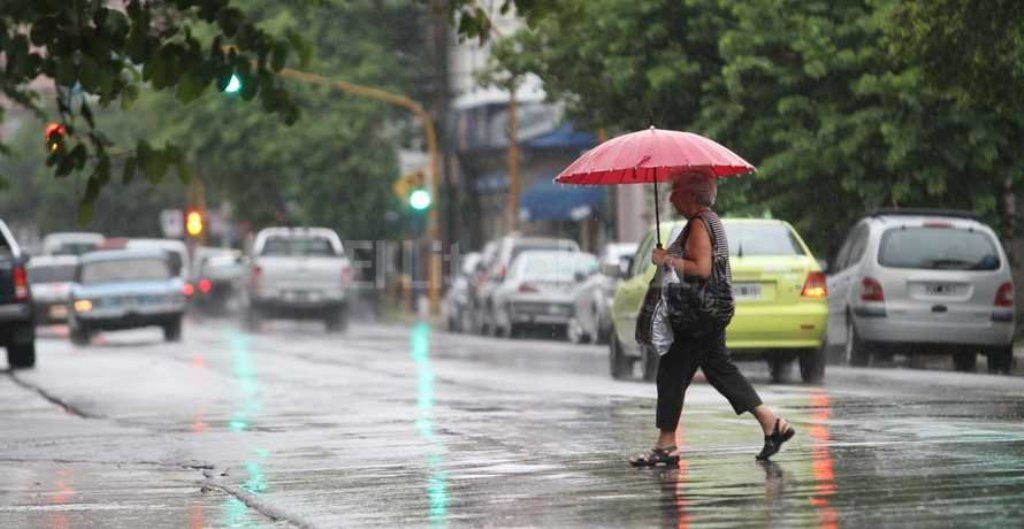 Onda tropical y vaguada inciden en condiciones meteorológicas onda tropical y vaguada