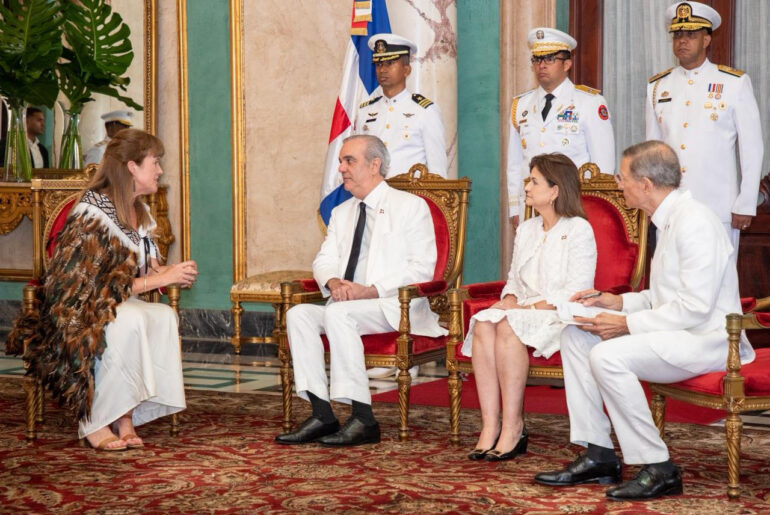 embajadores