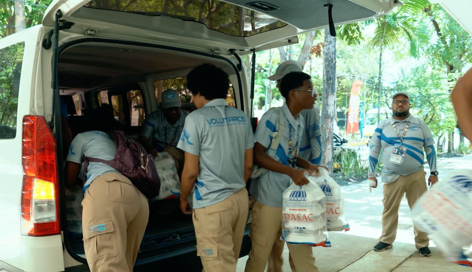 Comedores Comunitarios de DASAC garantizan alimentación a miles de voluntarios y personal de Santo Domingo 2026 dasac