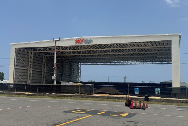 hangar Sky High Dominicana
